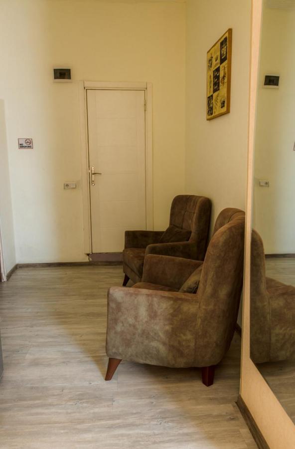 Marjani Apartments Тбілісі Екстер'єр фото