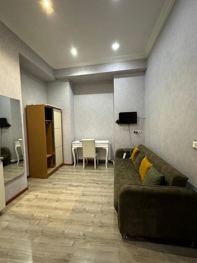 Marjani Apartments Тбілісі Екстер'єр фото