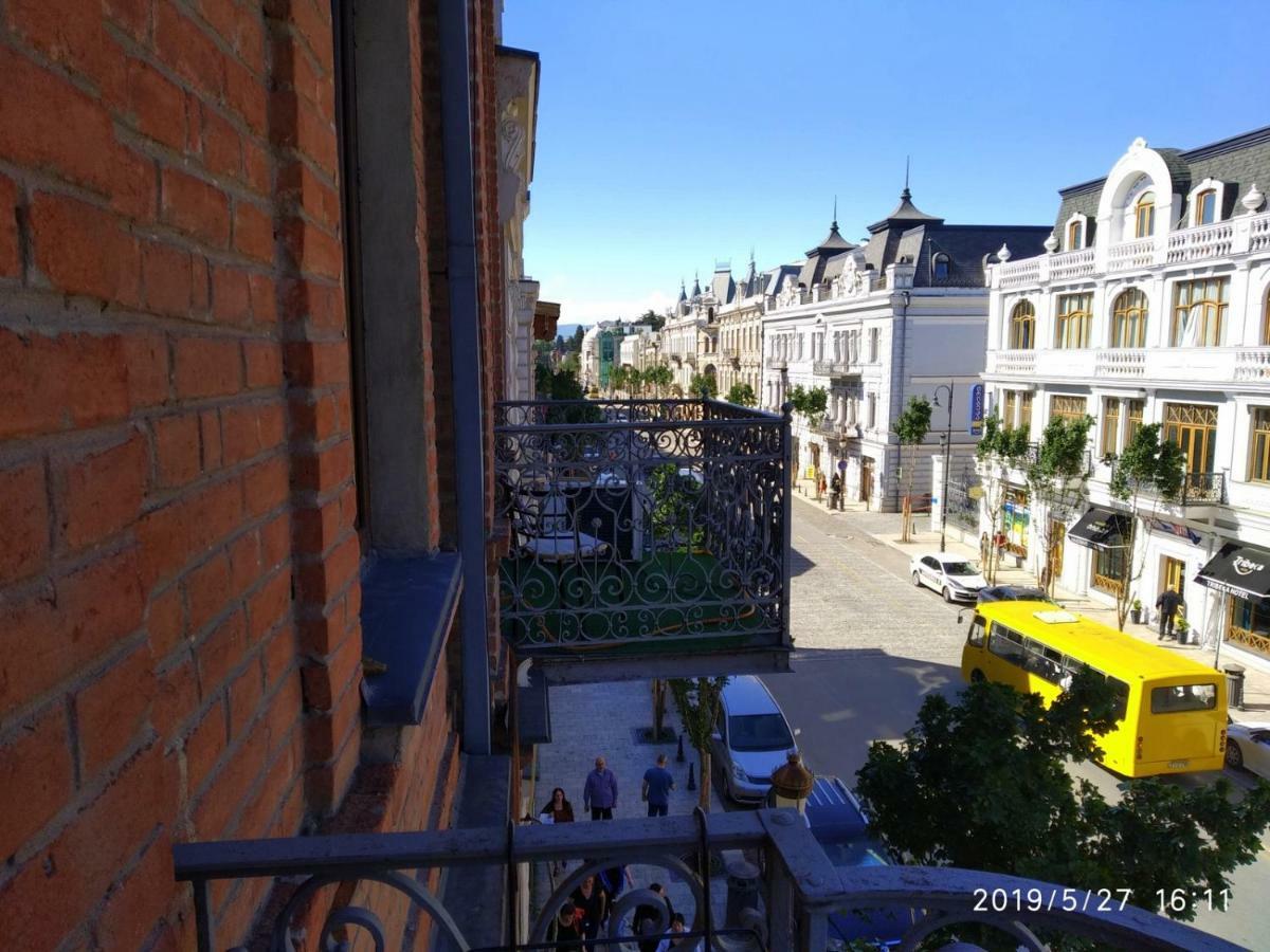 Marjani Apartments Тбілісі Екстер'єр фото